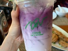 -Chom Cafe and Restaurant
