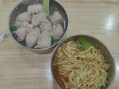 -肉燕扁食草包飯(东街店)