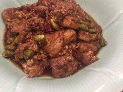 毛豆子臭豆腐-虎哥私房菜(馒头山店)