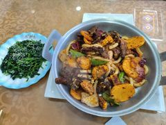 -尕西木老春台东乡手抓美食