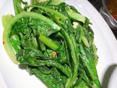 油麦菜-大川先生·小龙虾·川菜(信义坊店)