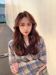 -妃格美发沙龙·烫发·染发
