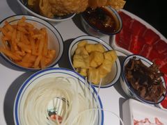 -九鼎轩脆毛肚火锅(南京东路店)
