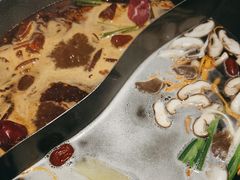 -伍师兄市井火锅(东部星悦天地店)