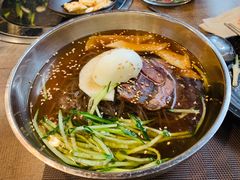 -香猪坊韩国烤肉专属门店(魏公村店)