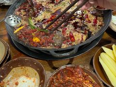 -黄潇洒老火锅(九眼桥宏济巷店)