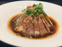 -艳阳天民俗村(公园路店)