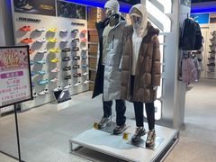 -燕莎奥特莱斯购物中心