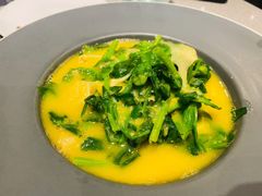 豌豆黄浸豌豆尖-半山腰·云南菜(侨福芳草地店)