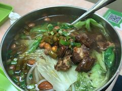 -卓雅桂林米粉