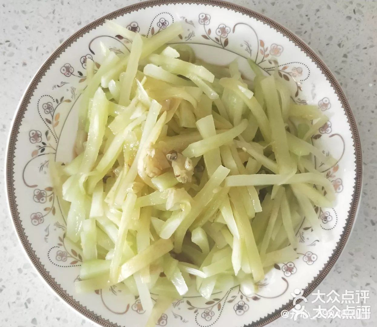 家常菜系列之一泡椒脆青笋