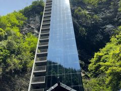 -蝶舞清江·恩施地心谷景区