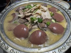 东北杀猪菜-金手勺东北菜馆(大屯北路店)