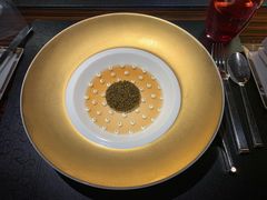 鱼子酱龙虾冻-L'ATELIER de Joel Robuchon(外滩18号店)