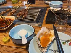 -小雷家烤羊腿(烨宏广场店)