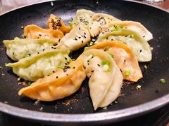 虾仁鲜肉煎饺-小金鬼·煎饺·鸽子汤