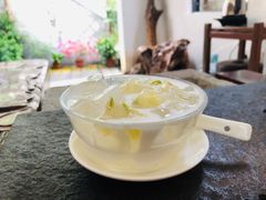 茉莉花水晶凉粉-周大娘牛乳(旧寨古村总店)