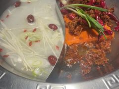 -袁老四重庆老火锅(桐梓坡店)