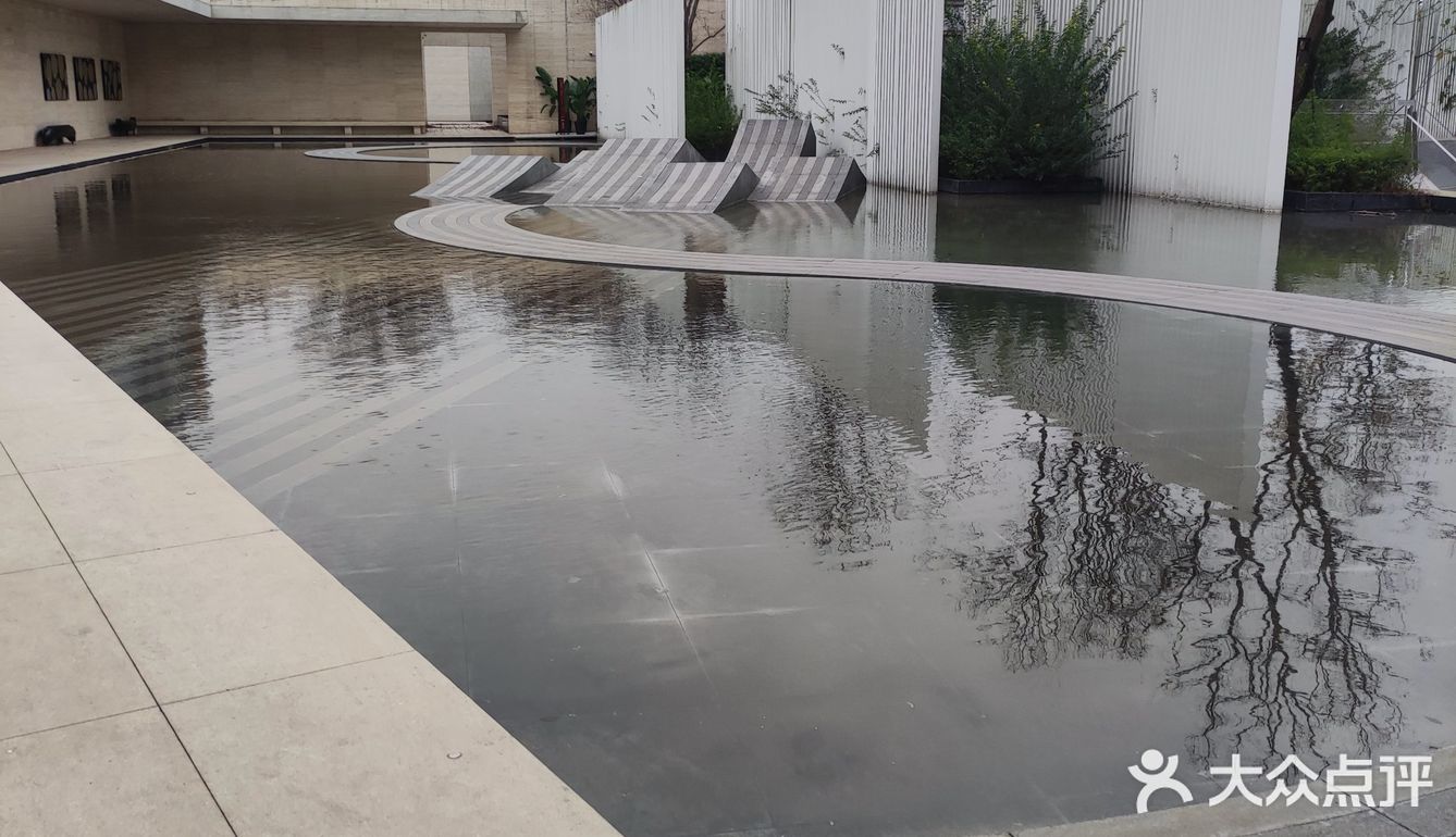 特别有文艺气息的一家咖啡馆