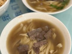 -十二忠手拉面(中华路店)