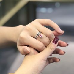 -威德钻石-克拉钻大本营(南京东路店)