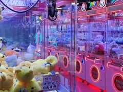 -鸿通城购物中心