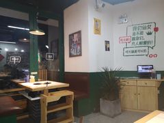 -瓜西西重庆火锅(花溪店)