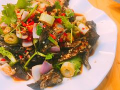 -二孃鸡爪爪(东郊记忆店)