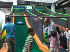 -蒙特利亲子乐园