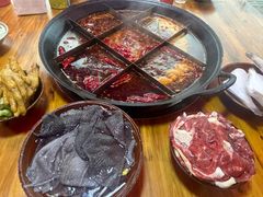 -正南齊北重庆老火锅(光华村直营店)