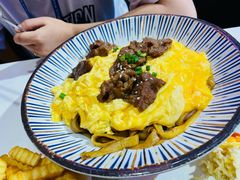滑蛋牛肉炒河粉-龙记·香港茶餐厅(海上世界店)