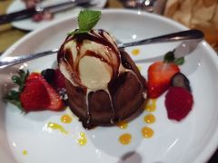 -斯普汇生蚝牛排馆(中骏世界城店)