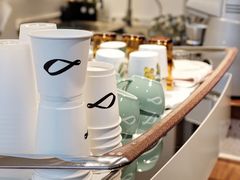 -Line 咖啡(石厦花园店)