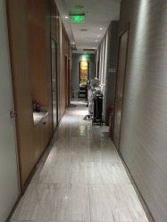 -苑苑vbeauty科技美容SPA