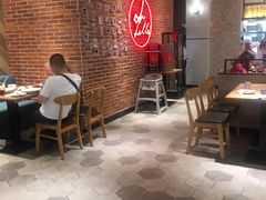 -必胜客(柳州万象城店)