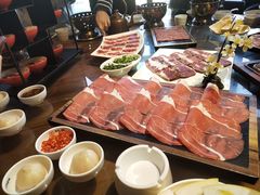 -前门·鲜肉火锅(长风店)