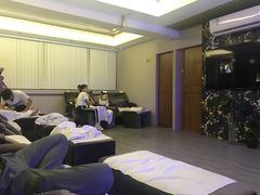 -鸿鹄足浴店(东门店)