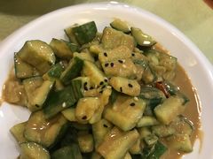麻酱拌黄瓜-东四民芳餐厅(世茂工三店)