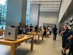-Apple零售店(华贸购物中心店)