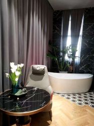 -花隐·美芙炫海菲秀皮肤管理中心