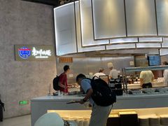 -虹桥机场V2贵宾休息室