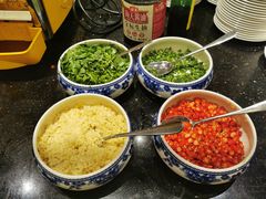 自助调料-小鱼小牛·鱼牛干锅·脆鱼火锅(世欧广场店)