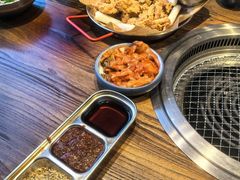 -明洞阿姨·韩式酱蟹烤肉·创意料理(三元桥店)