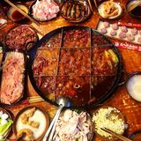 味道也还行比其他火锅只有景没有味道的好