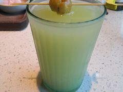 鲜榨油柑-半山腰·云南菜(侨福芳草地店)
