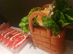 -领鲜天下·焗海鲜·花胶鸡(天目里店)