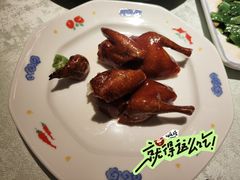玻璃脆皮乳鸽-南海渔村(珠江新城店)
