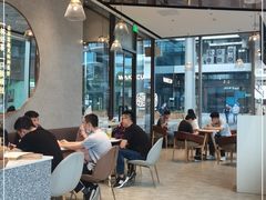 大堂-奈雪的茶(中储能店)