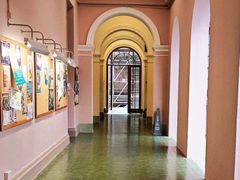 -香港大学