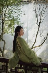 -一揽芳华汉服旗袍体验馆(拙政园店)